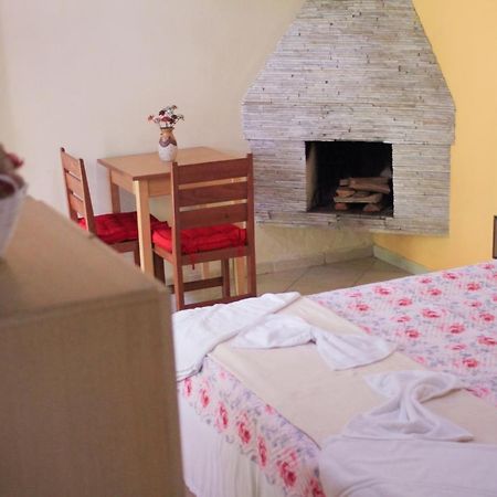 Pousada Riacho Da Serra Penedo  Εξωτερικό φωτογραφία